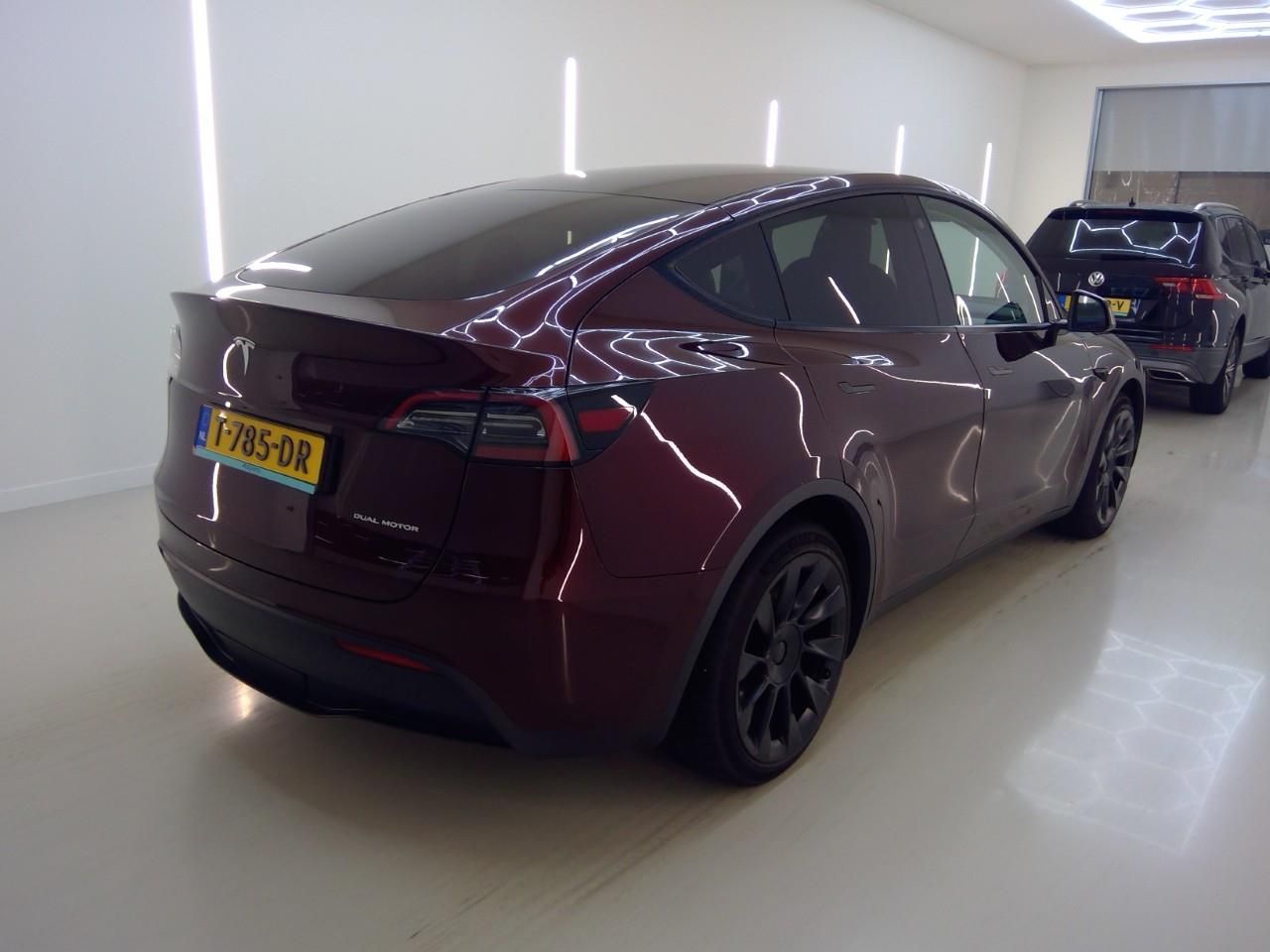 Tesla Model Y Long Range AWD 75kWh 351pk 91,3% SoH [ T imagem 2