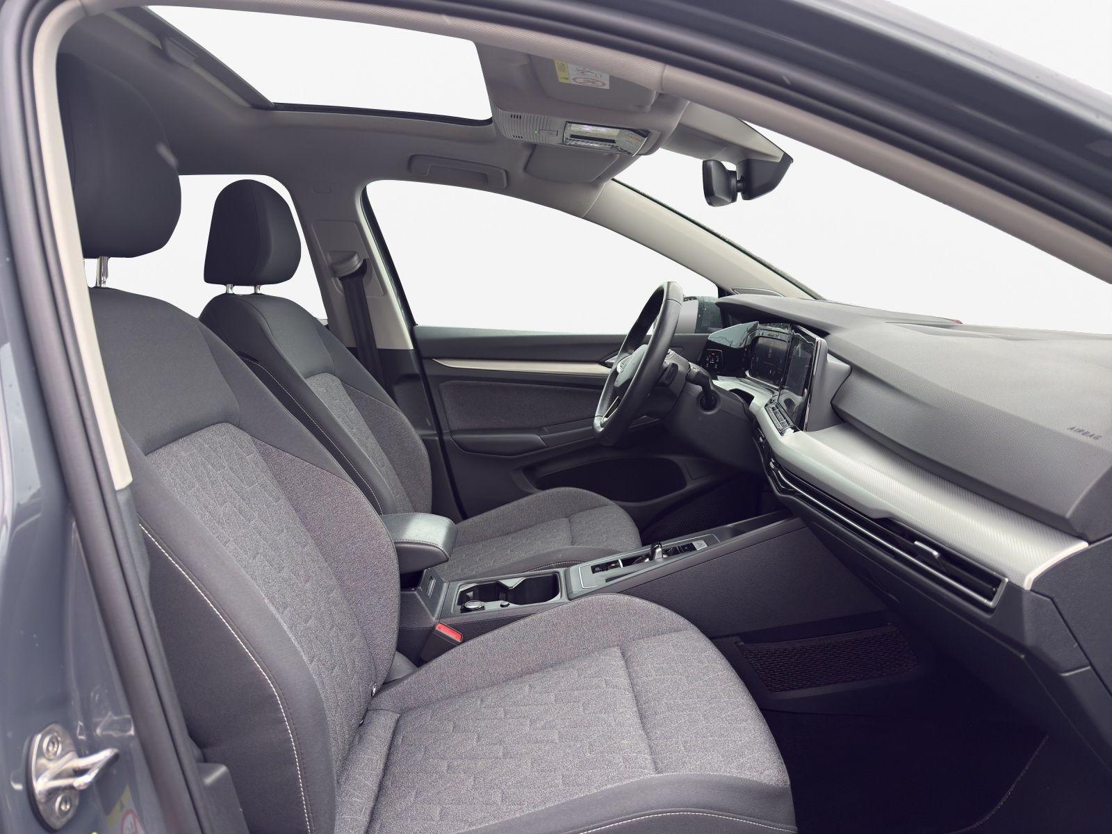 Volkswagen Golf VIII 1.0 eTSI DSG MOVE*LED*PANO*KAMERA*PDC*, миниатюра 5
