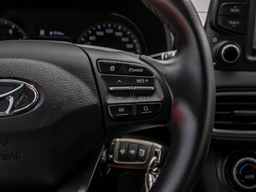 Hyundai Kona 1.0 Trend 2WD Kamera Navi Spurhalteassi.