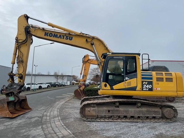 Komatsu PC240NLC-10