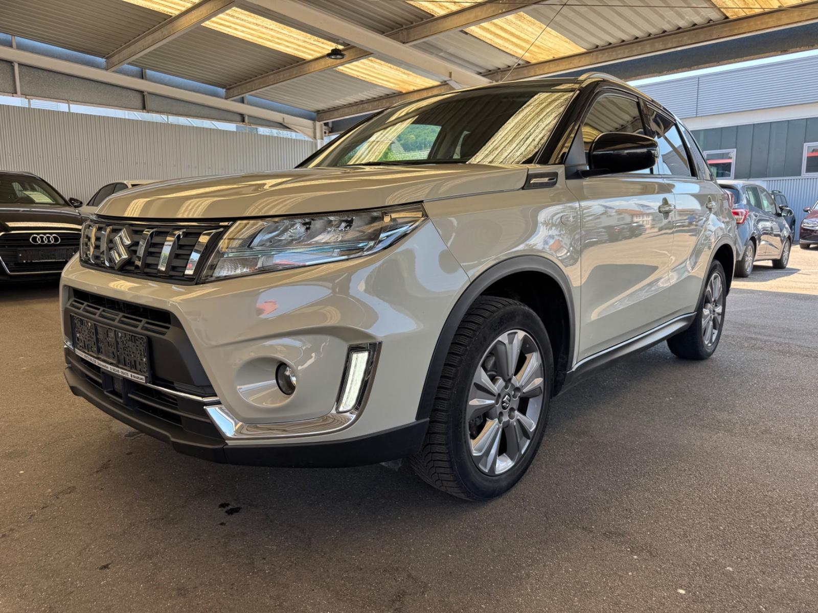 Suzuki Vitara 1.4 Comfort 4x4+Keyless+AHK+Kamera+SpurAs