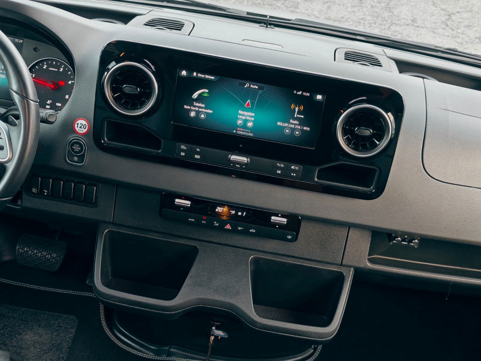 Fahrzeugabbildung HYMER / ERIBA / HYMERCAR GRAND CANYON S 4x4 CROSSOVER (PC) by palmo