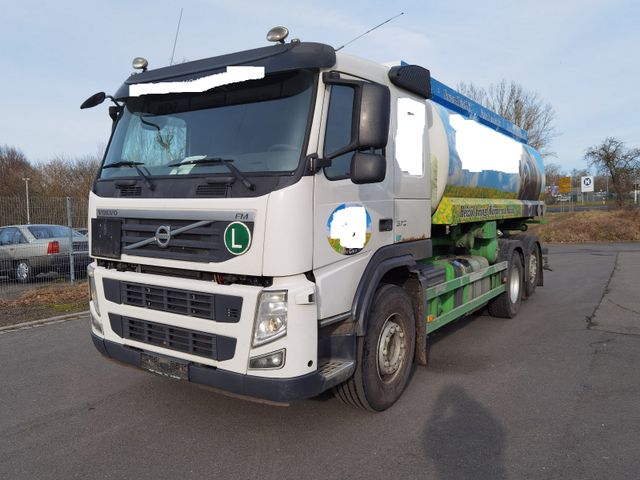 Volvo FM EURO 5 6x2 Tankfahrzeug Willig