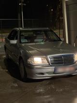 Mercedes-Benz Mercedes c240 v6 - Mercedes-Benz C 240 aus 1999