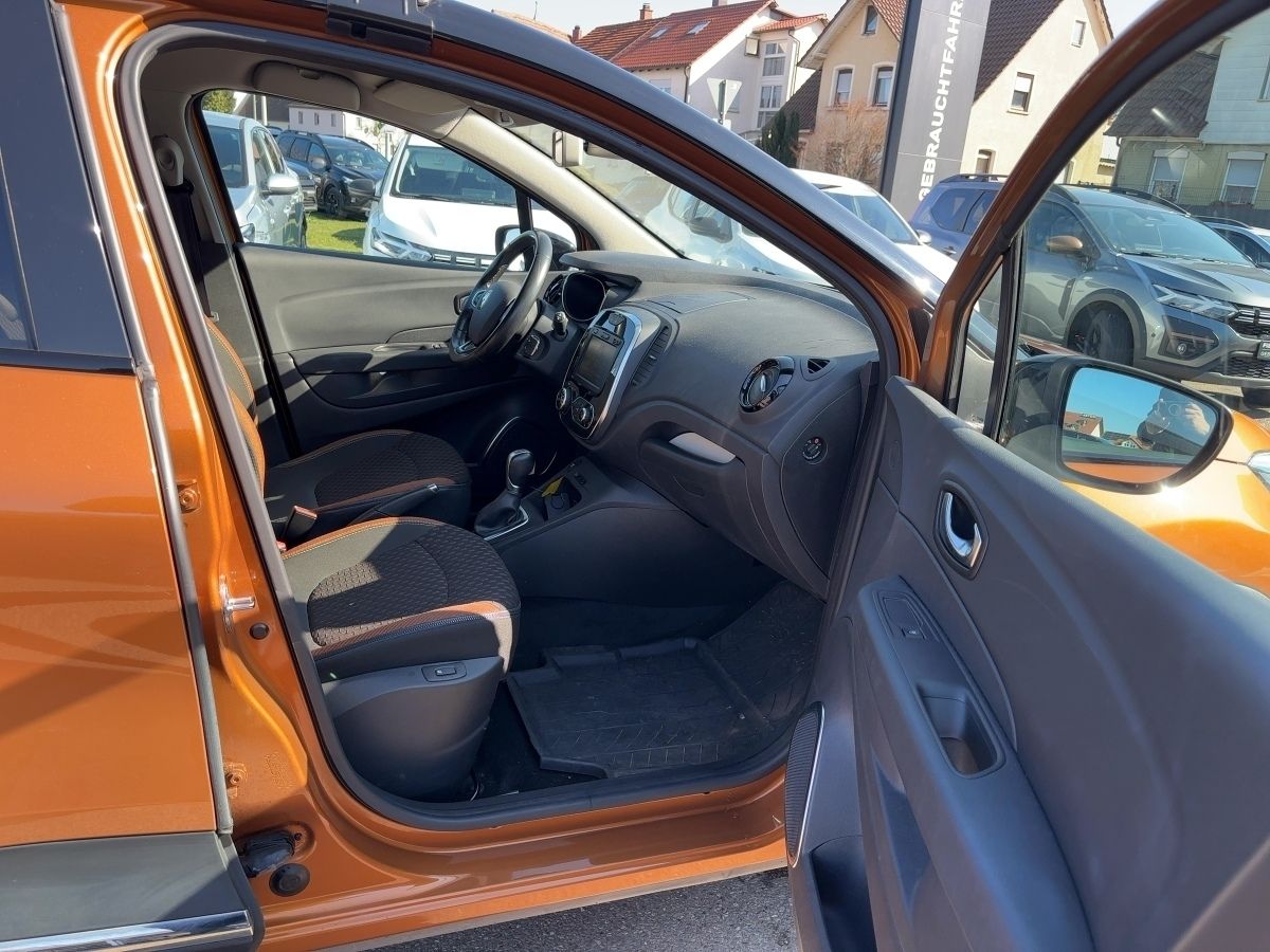 Fahrzeugabbildung Renault Captur Collection TCe 150 EDC SHZ GJR