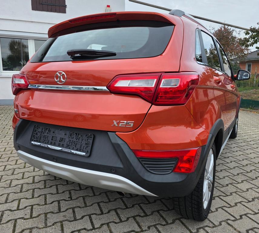 BAIC Senova X25