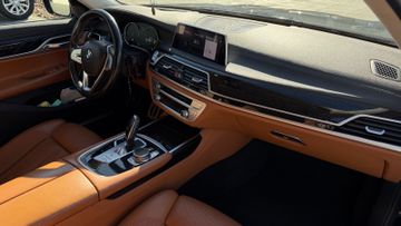 BMW 730 - 11