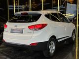Hyundai ix35 Style 2WD*Autom/Sitzhzg/Temp/KeylessGo* - Hyundai ix35 mit Benzin-Antrieb: Automatik
