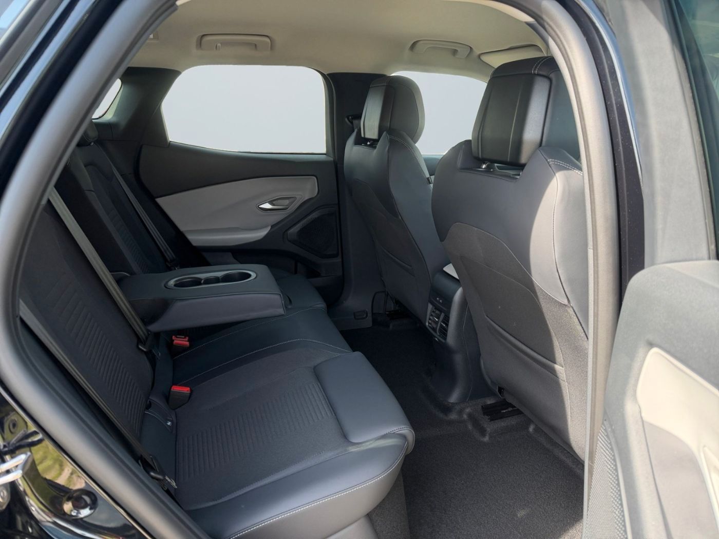 Ford Explorer - Bild 11