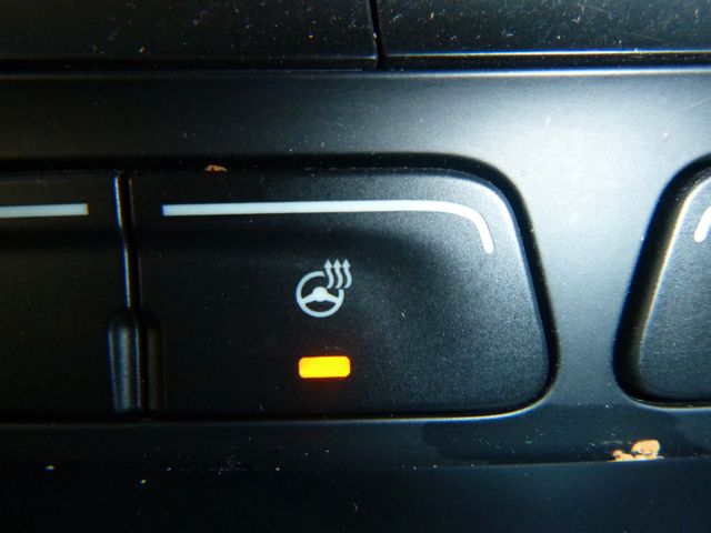 Fahrzeugabbildung Ford C-MAX 1.0 EcoBoost Cool & Connect>NAV/PDC/SHZ...