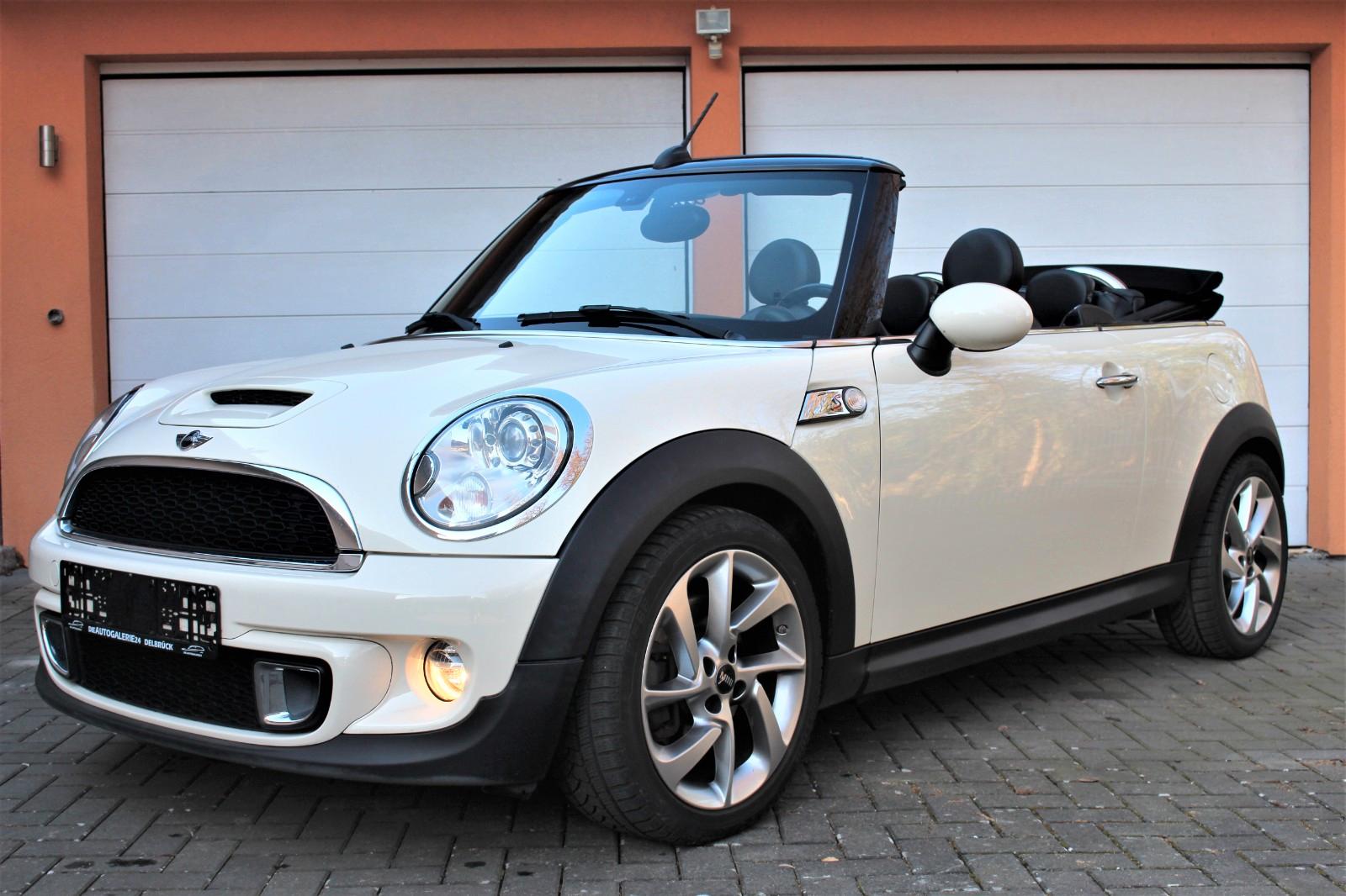 MINI Cooper S 1.6 Cabrio Leder/Xenon/Navi/Bluetooth