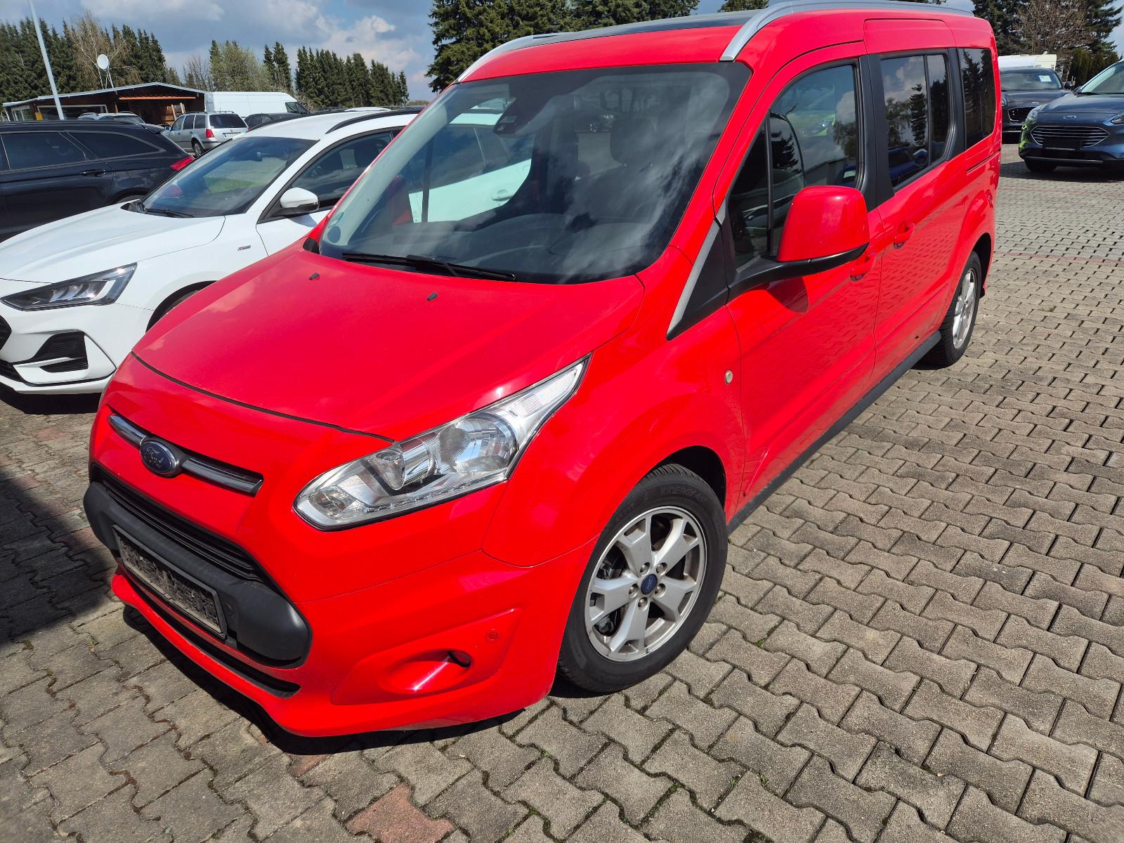 Ford Grand Tourneo Connect Titanium