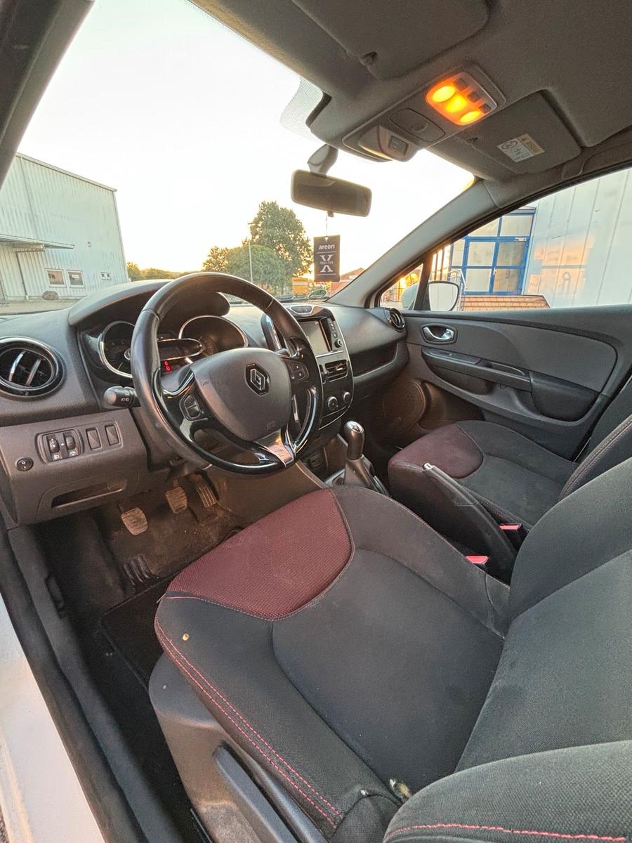 Renault Clio 2014 — photo 8