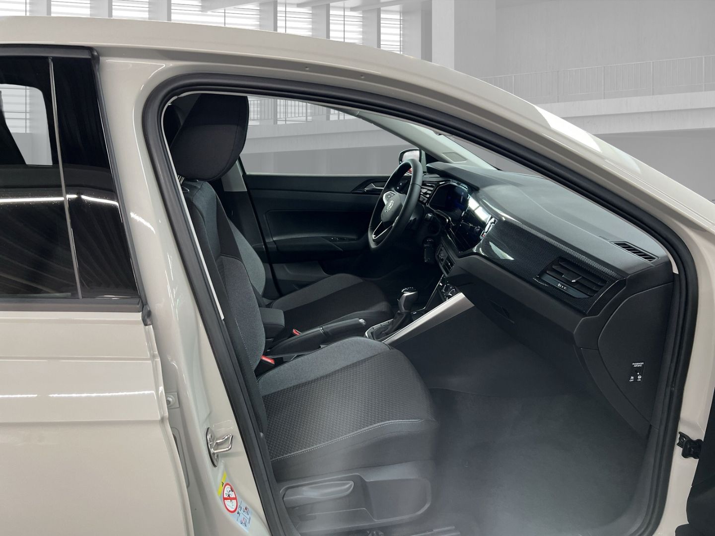 Fahrzeugabbildung Volkswagen Polo Life 1.0 TSI DSG Digitales Cockpit LED DAB