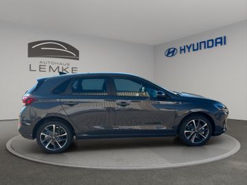 Hyundai i30 1.0 T-GDI ADVANTAGE NAVISITZHZGPDCLED