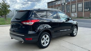 Ford Kuga - 4