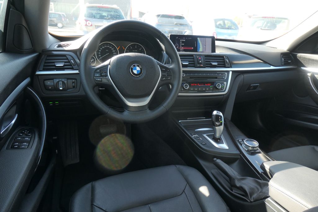 BMW 330d Gran Turismo | Panorama | Leder | AHK, Ansicht 15