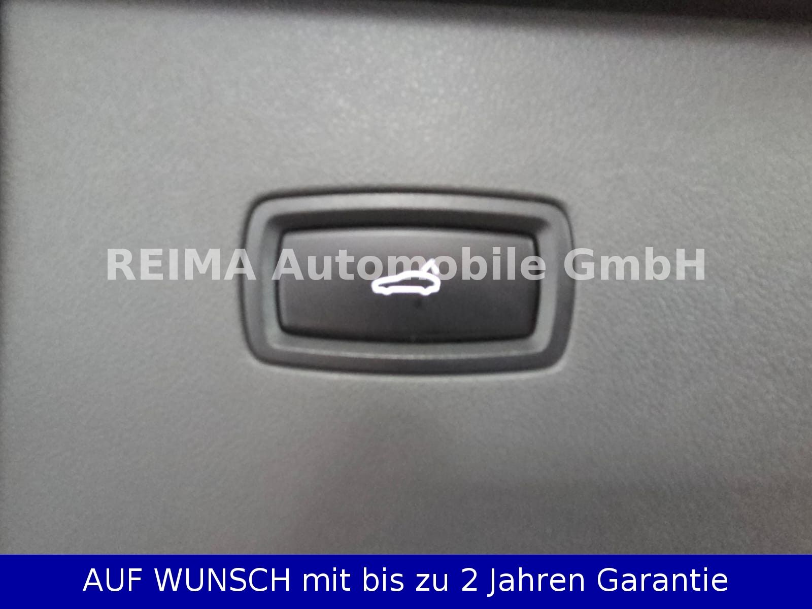 Fahrzeugabbildung Porsche Cayenne Coupe 3,0 E-Hybrid, Pano, 360°, LED