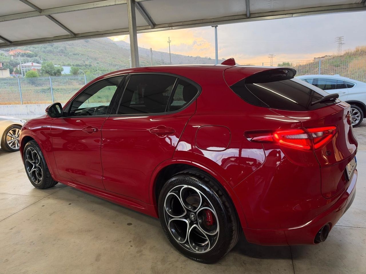 Alfa Romeo ALFA ROMEO STELVIO 2.2 MJT 210CV Q4 VELOCE imagem 2