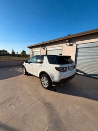 Land-Rover Discovery Sport - 1