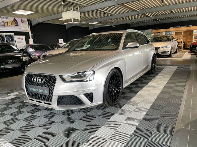 Audi RS 4 Avant quattro  4.2 V8 Carbon