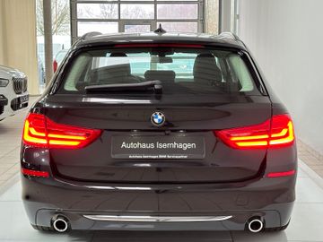 Fahrzeugabbildung BMW 520i Luxury Line Kamera HiFi Alarm Komfzg Panora