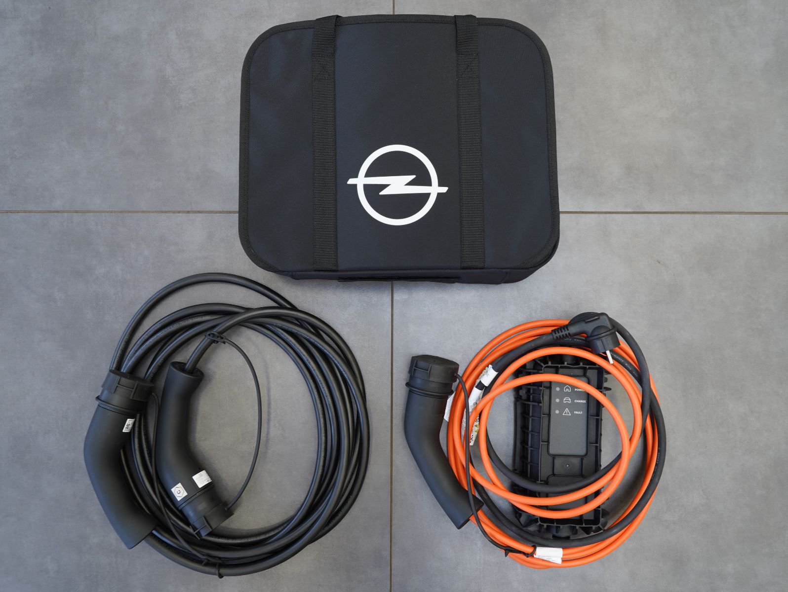 Fahrzeugabbildung Opel Corsa F e Elegance LED/CARPLAY/DAB/11KW