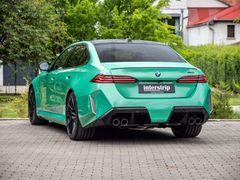 BMW M5 – 4 / 30