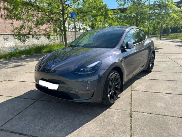 Tesla Model Y Long Range AWD 20Zoll & AIl Inclusive