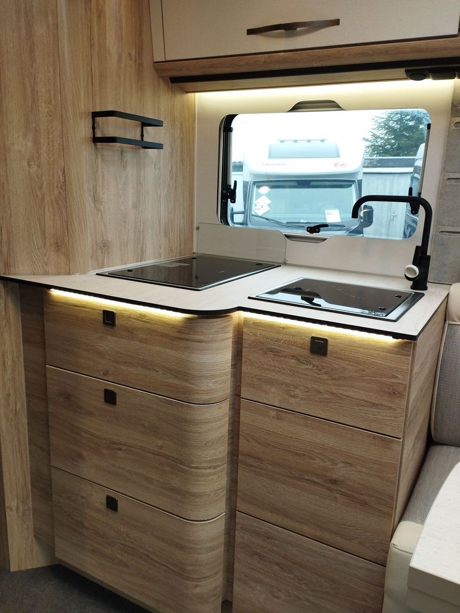 Fahrzeugabbildung Eura Mobil Profila T PT 720 EF MondialPakete 180PSAutomatik