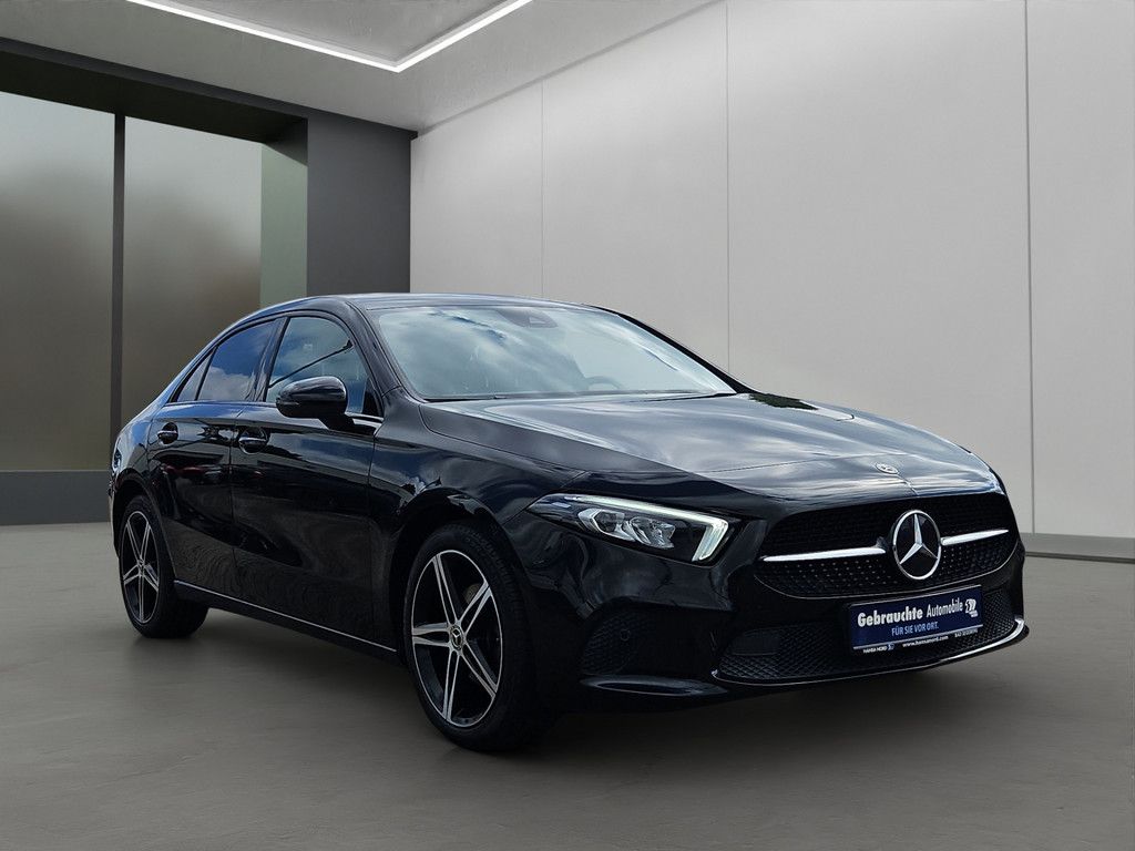Mercedes-Benz A 180 Lim Night-Paket LED NAVI MEMORY KAMERA 18 foto 3