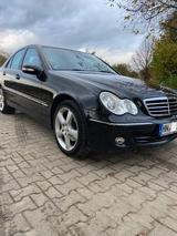 Mercedes-Benz C 230 AVANTGARDE Avantgarde - gebrauchte Mercedes-Benz C 230 aus dem Jahr 2006