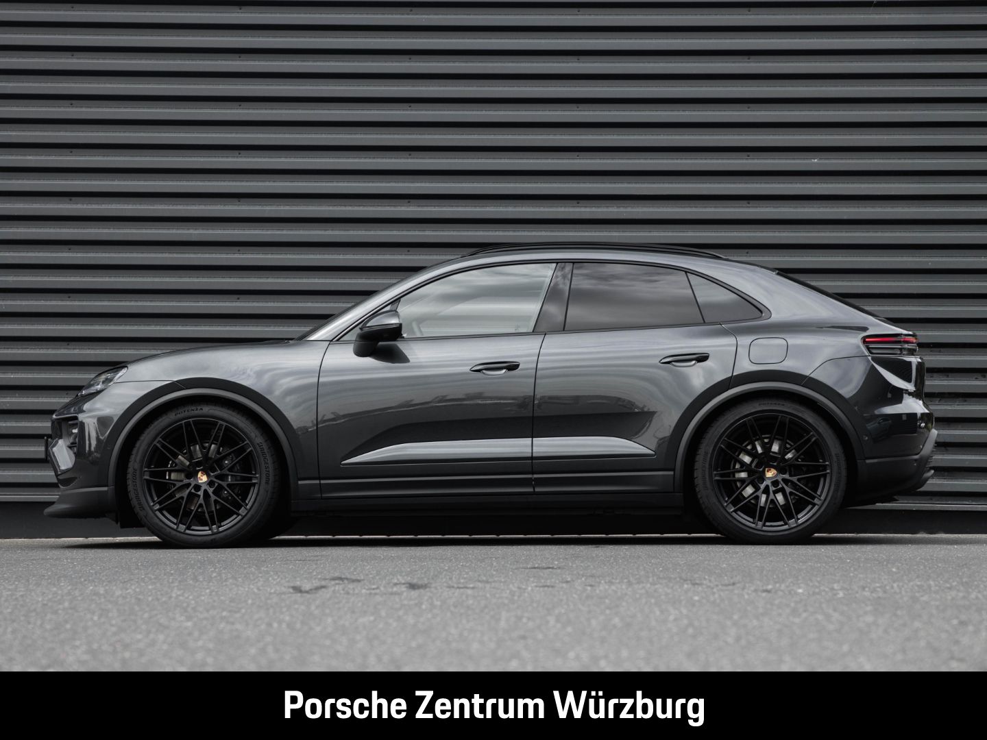 Porsche Macan 4 LED-Matrix Surround-View Abstandstempoma imagem 2