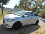 Hyundai i20 CRDi 5-Türer KLIMA+PDC 1.HAND - Hyundai i20 Gebrauchtwagen in Bremen