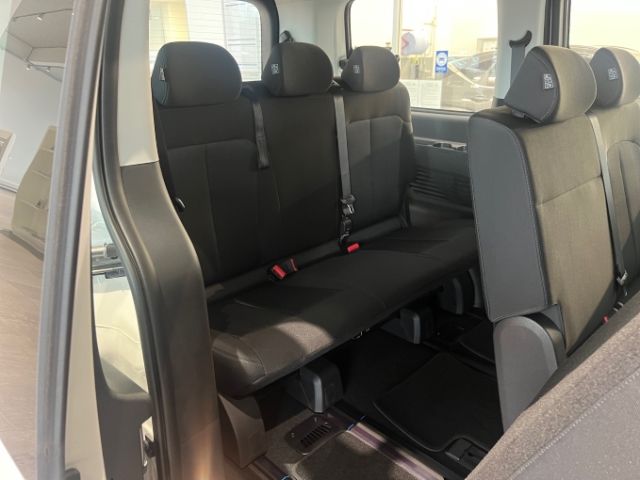 Fahrzeugabbildung Hyundai STARIA Trend Hybrid 2WD 1.6 T-GDI EU6e Navi Digi
