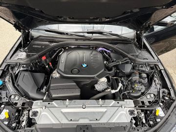BMW 320d xDrive Limousine M Sportpaket HK HiFi DAB