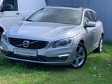 Volvo V60 Kombi Linje Business 1.HAND  NUR86.000KM - gebrauchte Volvo Kombis