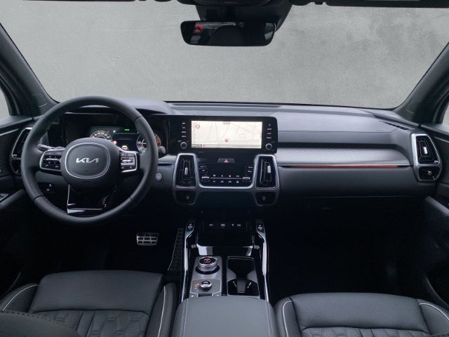 Fahrzeugabbildung Kia Sorento SPIRIT 4WD 2.2 CRDi 5-SITZER *NAVIGATION