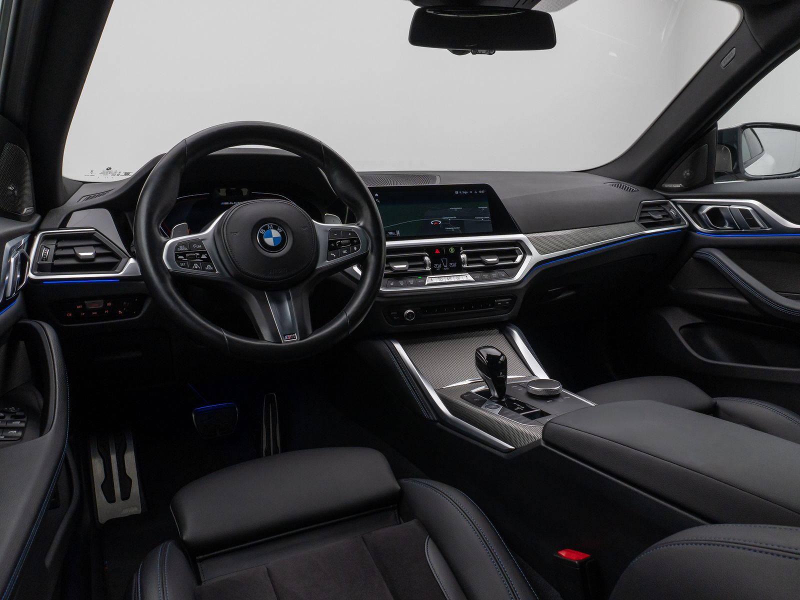 Fahrzeugabbildung BMW M440i xD Gran Coupè Kamera HUD DAB H/K ACC Alarm