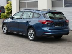 FORD Focus Turnier Cool & Connect