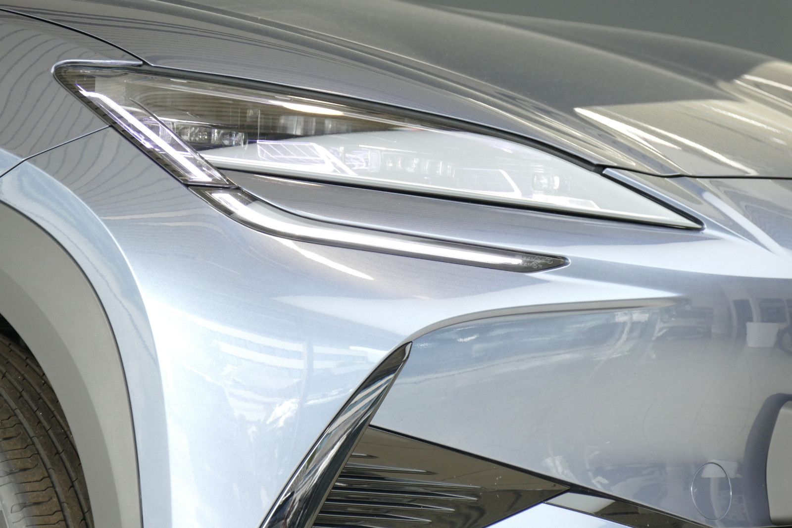 BYD SEALION 7