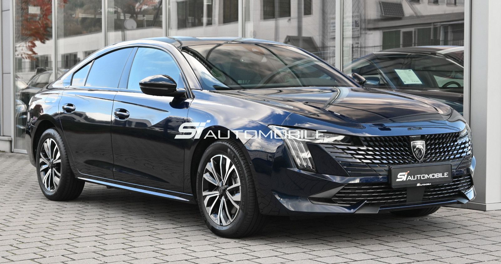Fahrzeugabbildung Peugeot 508 Plug-In Hybrid 225 e-EAT8 Allure °ACC°MATRIX