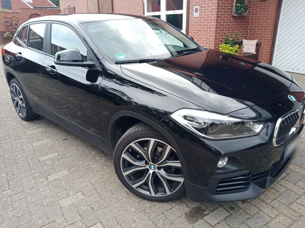 Image of BMW X2