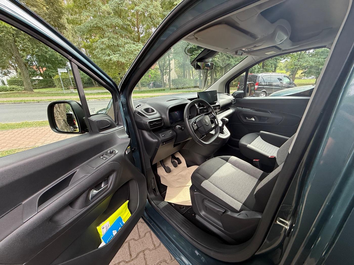 Citroën Berlingo 1.2 PureTech 110 Plus M LED+SHZ+Kam.
