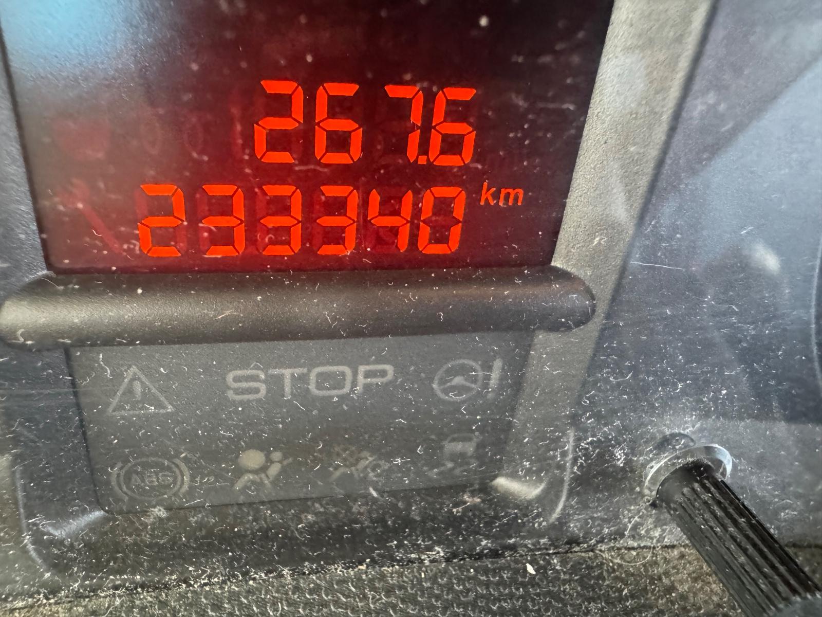 Peugeot Expert, mit 6 sitze