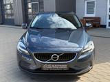 Volvo V40 2.0d MomentumStyle-Paket 8xReifen/Kamera/AHK - Volvo V40 Momentum mit Diesel-Antrieb