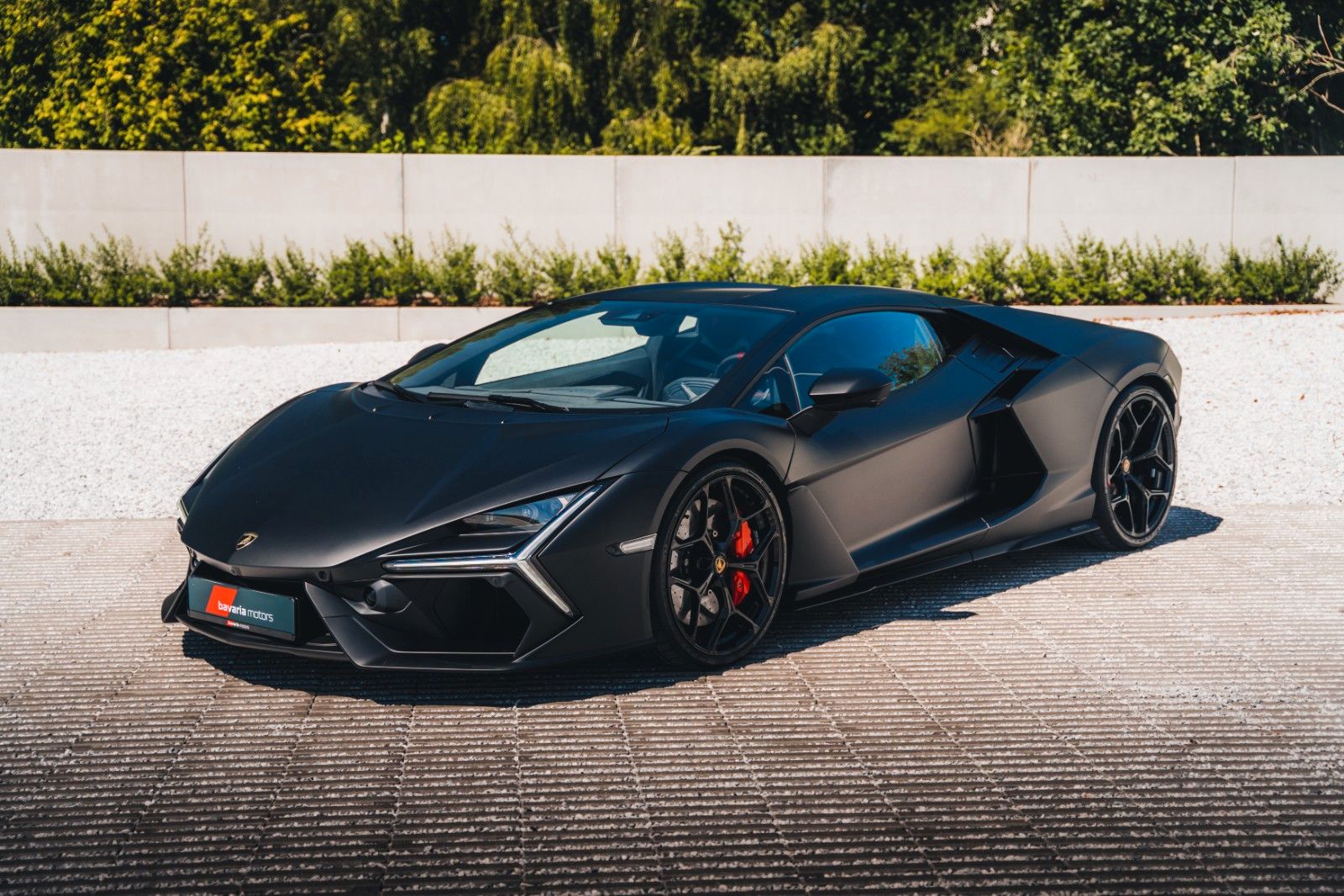 Lamborghini Revuelto Nero Nemesis / NEW / Carbon / Pass. Dis imagem 3
