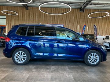 MYAUTOCENTER – Gebraucht- und Jahreswagen mit Werkstattservice in Pfaffenhofen Volkswagen Touran *1.HAND*Tempo*Klima*AHK*PDC*