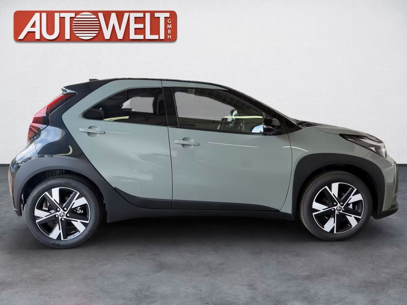Fahrzeugabbildung Toyota Aygo X Teamplayer 1.5-l-Hybrid KAMERA ACC LED