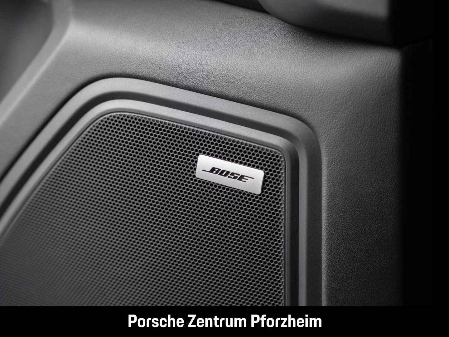 Porsche Macan GTS Standheizung BOSE Abstandstempomat foto 21
